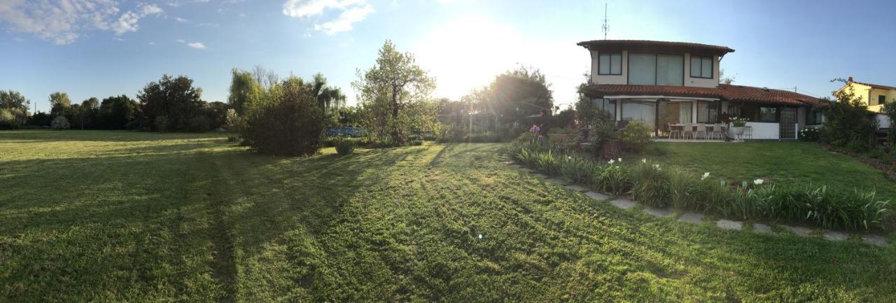Pietrasanta - Versilia - Villa Arzilla Garden Con Piscina Тонфано Экстерьер фото
