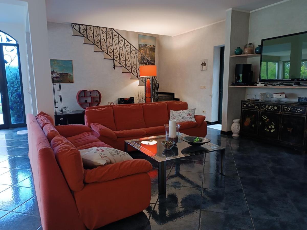 Pietrasanta - Versilia - Villa Arzilla Garden Con Piscina Тонфано Экстерьер фото