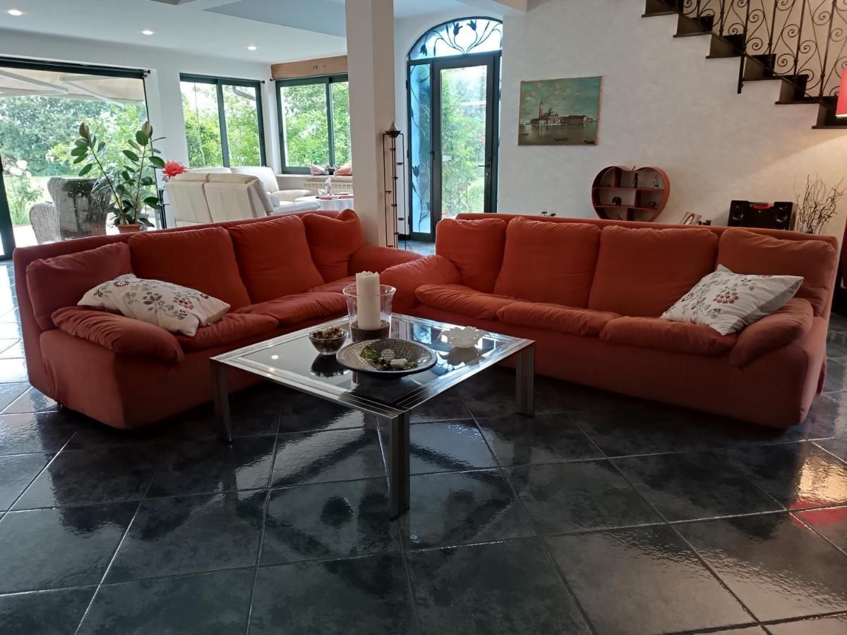 Pietrasanta - Versilia - Villa Arzilla Garden Con Piscina Тонфано Экстерьер фото